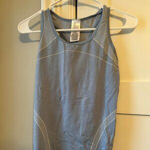 GapFit Women’s Motion Workout Tank Top (brand new / unworn) - S, Blue